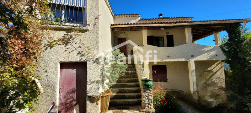 Maison - 157 m² - 5 pièces
