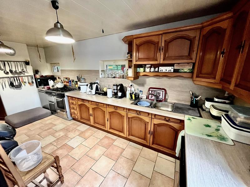 Corps de ferme - 263 m² - 13 pièces