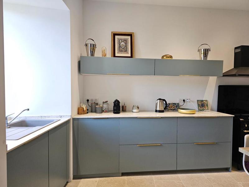 Propriété - 230 m² - 9 pièces