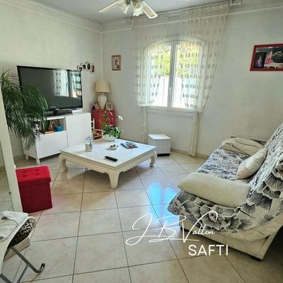 Maison - 135 m² - 6 pièces