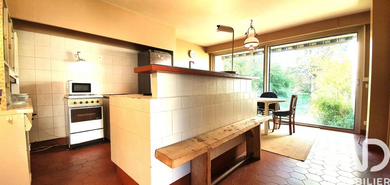 Maison - 197 m² - 7 pièces