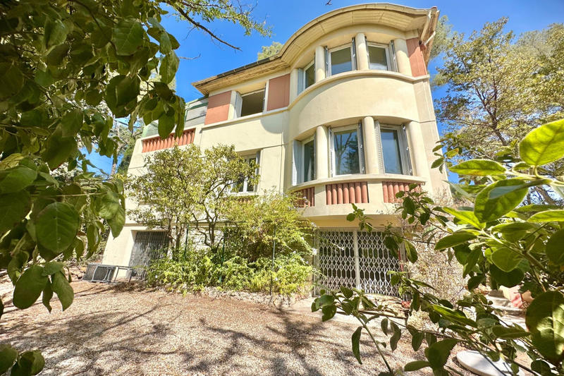 Maison - 195 m² - 5 pièces