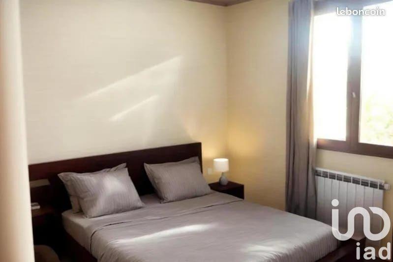 Maison - 98 m² - 4 pièces