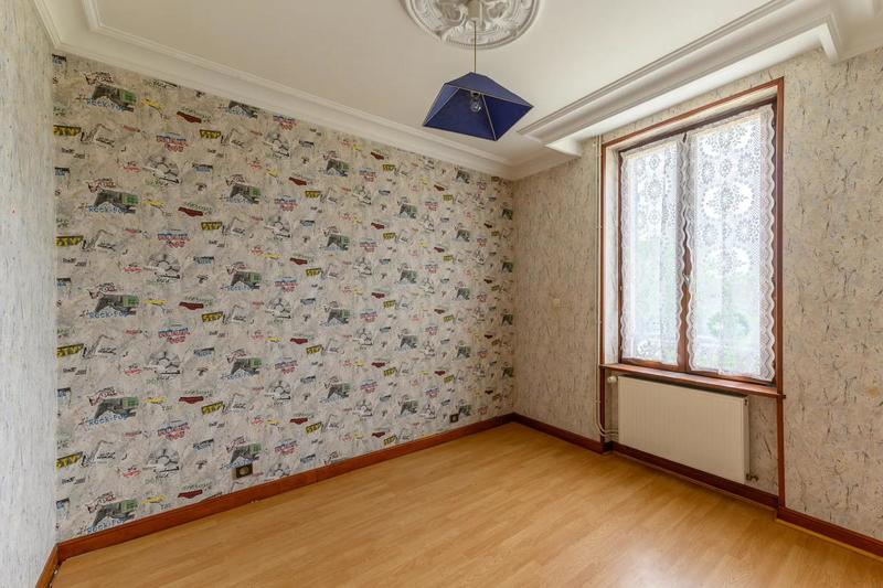 Maison - 180 m² - 6 pièces