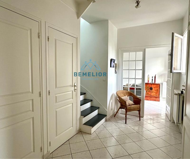 Maison - 146 m² - 7 pièces