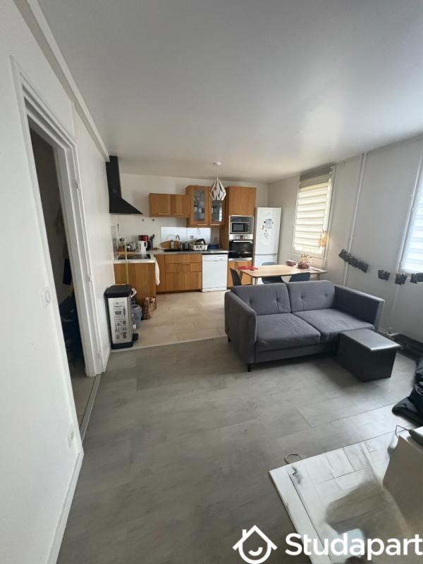 Appartement - 82 m² - 6 pièces