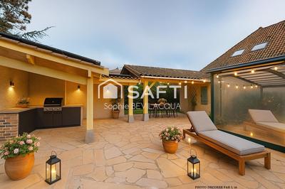 Maison - 191 m² - 7 pièces