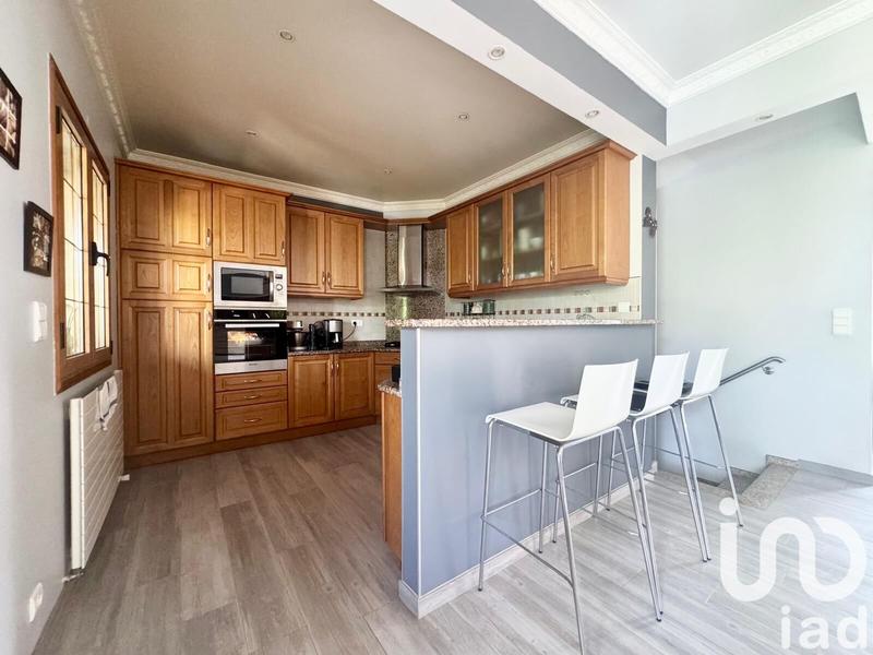 Maison - 150 m² - 6 pièces