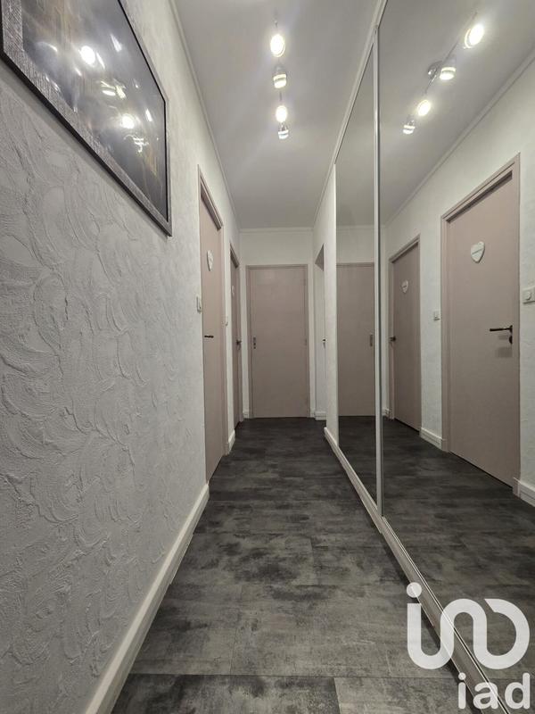 Appartement - 67 m² - 3 pièces