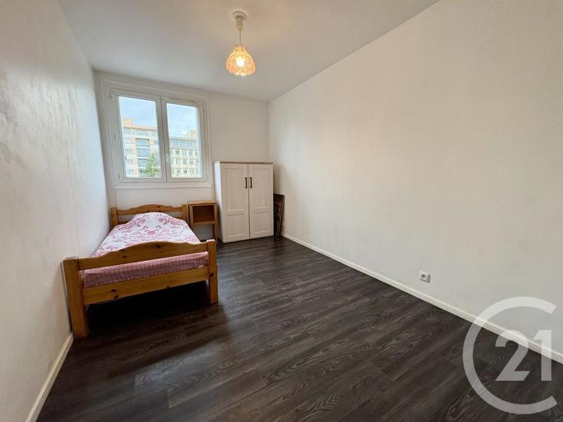 Appartement - 107 m² - 6 pièces