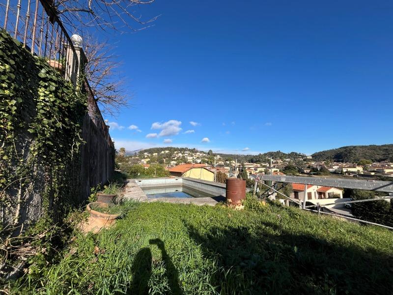 Maison - 110 m² - 3 pièces