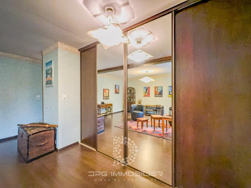 Maison de village - 309 m² - 14 pièces