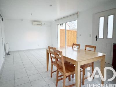 Maison - 73 m² - 3 pièces