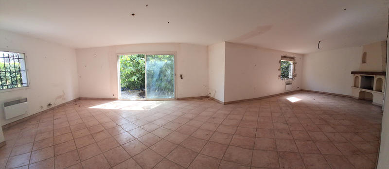 Maison - 98 m² - 4 pièces