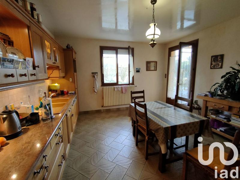 Maison - 204 m² - 7 pièces