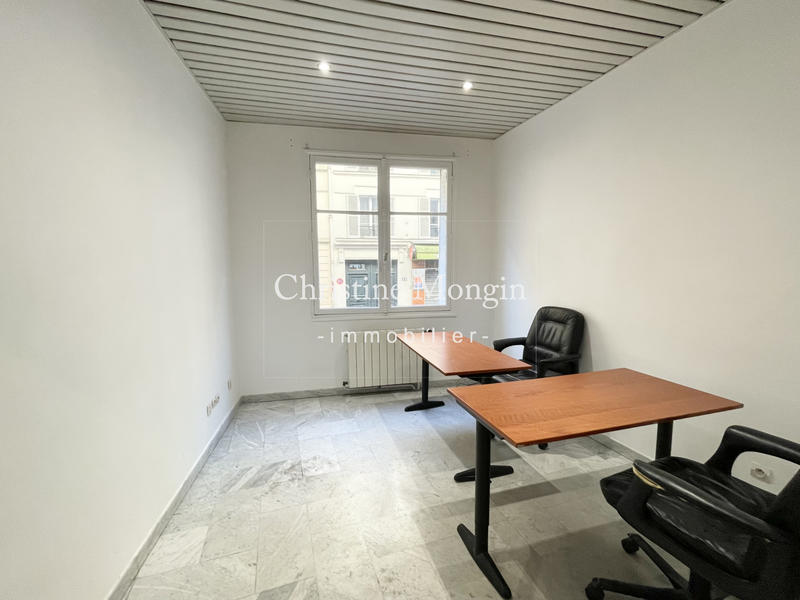 Bureau - 166 m²