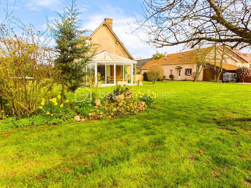 Longère - 310 m² - 10 pièces