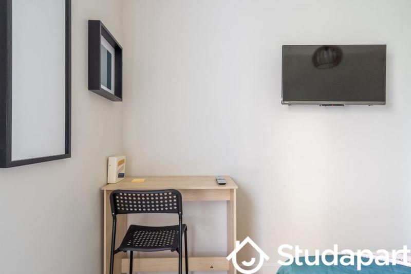 Chambre - 9 m² - 1 pièce