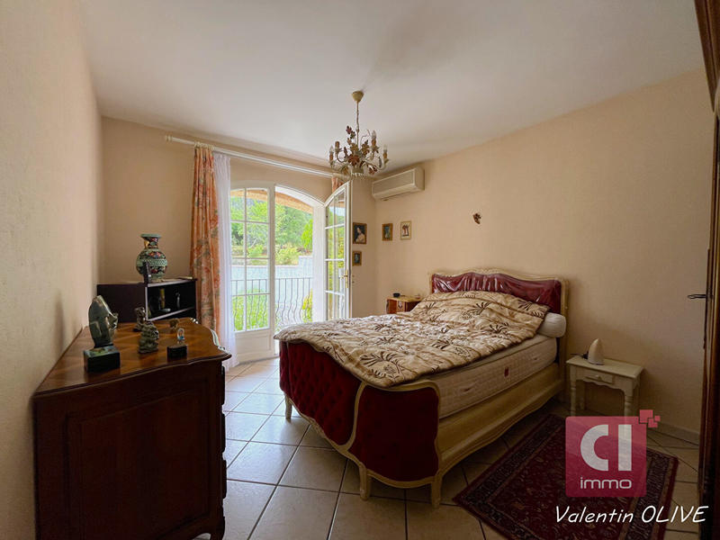 Maison - 133 m² - 5 pièces