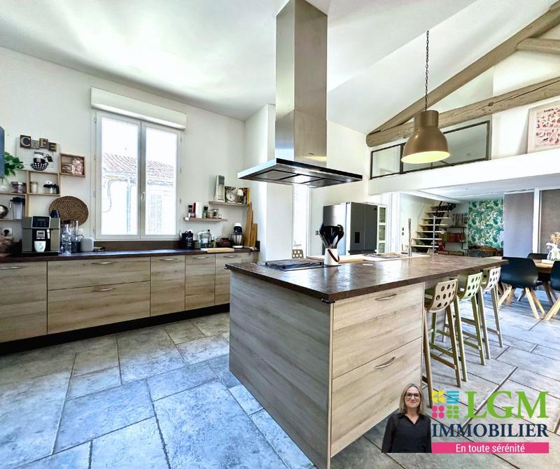 Duplex - 183 m² - 5 pièces