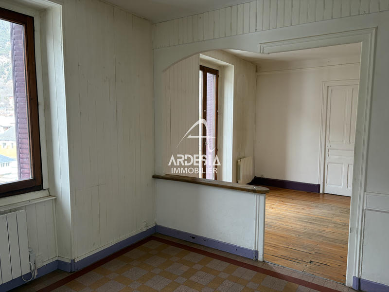 Appartement - 83 m² - 4 pièces