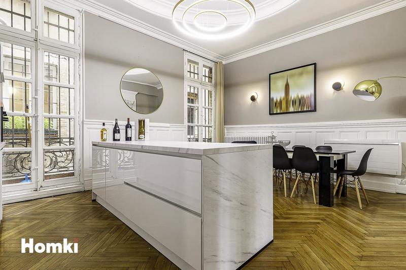 Appartement - 146 m² - 4 pièces