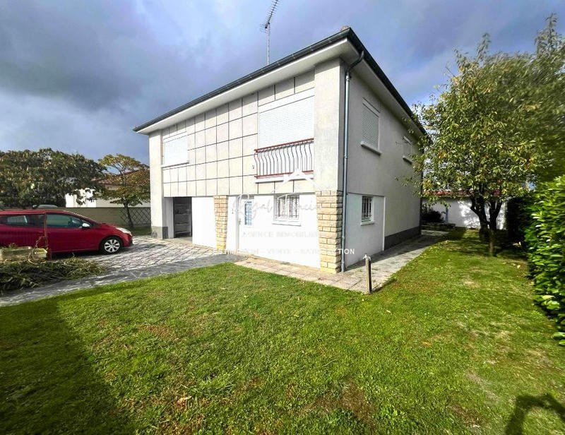 Maison - 86 m² - 5 pièces