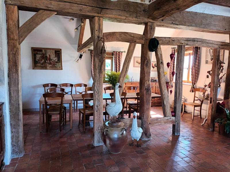 Maison - 240 m² - 4 pièces