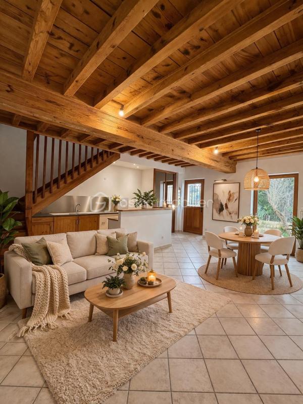 Maison de ville - 95 m² - 4 pièces