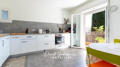 Maison - 151 m² - 7 pièces