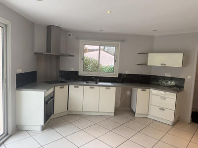 Maison - 199 m² - 6 pièces