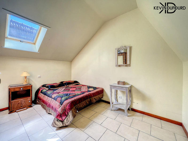 Appartement - 85 m² - 4 pièces