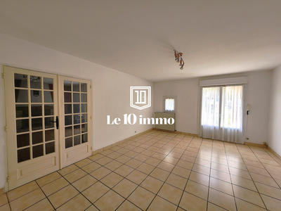 Maison - 167 m² - 6 pièces