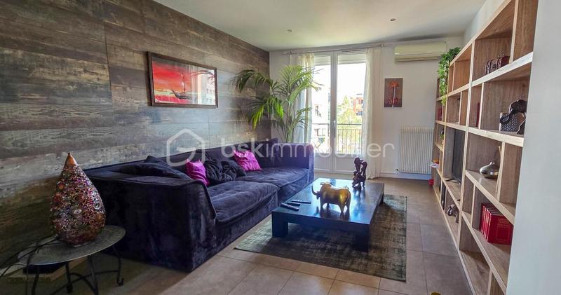 Appartement - 55 m² - 3 pièces