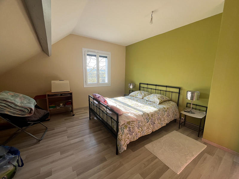 Maison - 120 m² - 4 pièces