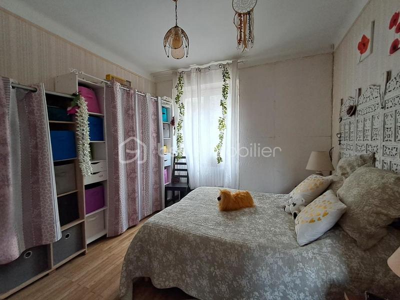 Maison traditionnelle - 140 m² - 6 pièces