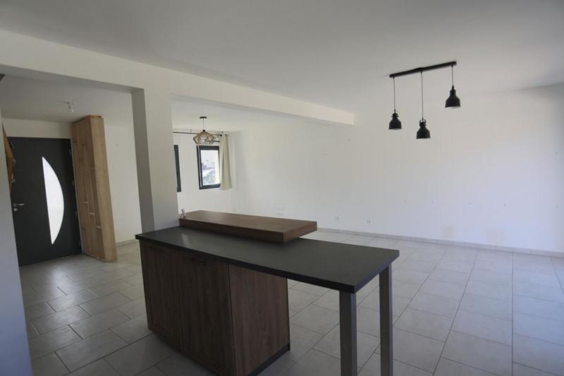 Maison - 97 m² - 5 pièces
