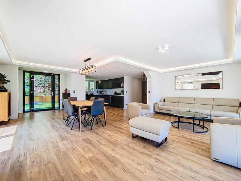 Villa - 185 m² - 7 pièces