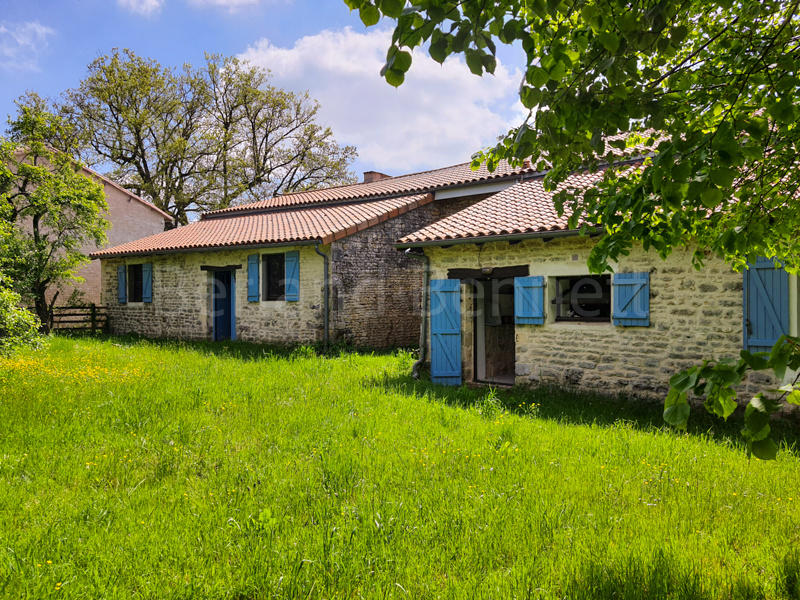 Longère - 206 m² - 8 pièces