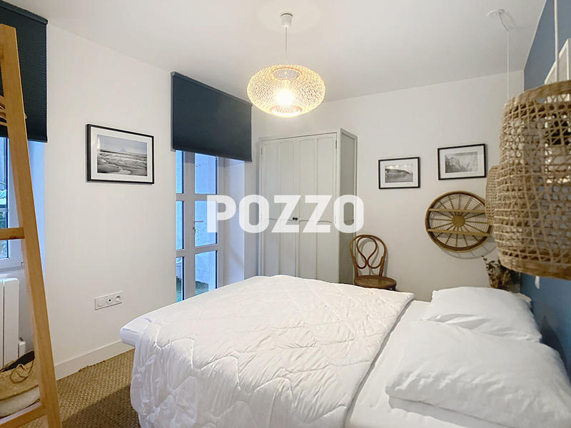 Maison - 170 m² - 8 pièces