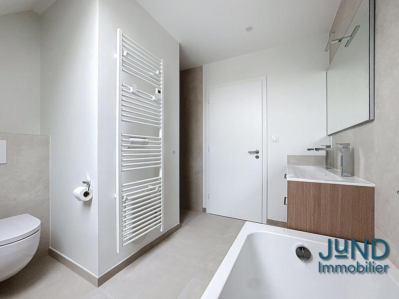 Maison - 103 m² - 4 pièces