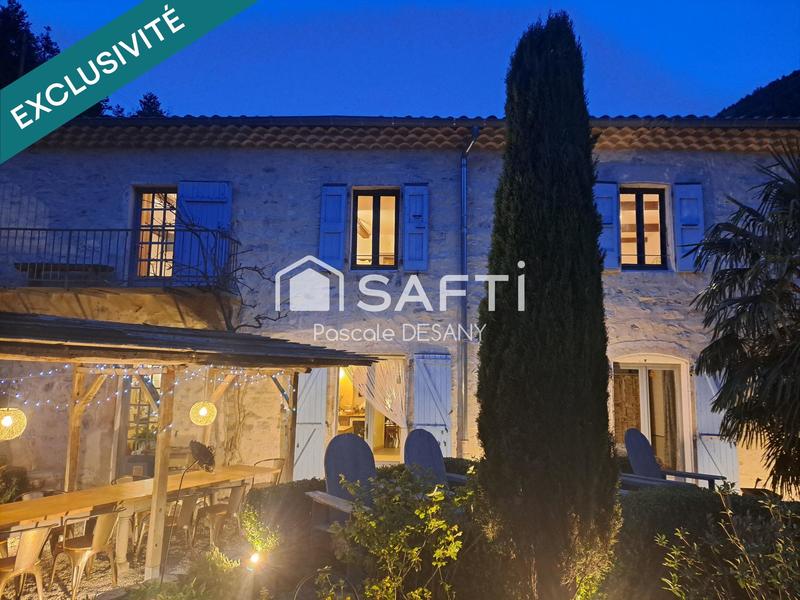 Maison - 265 m² - 8 pièces