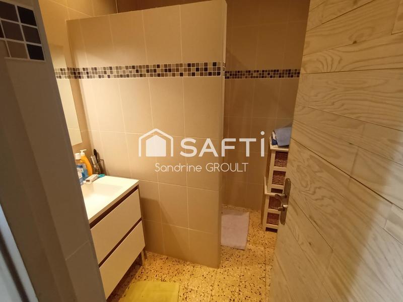 Maison - 250 m² - 10 pièces