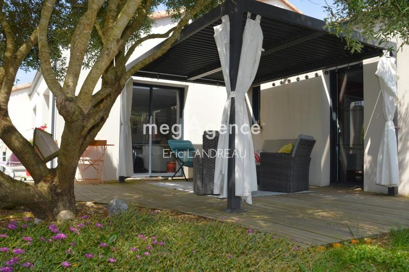 Maison - 140 m² - 6 pièces