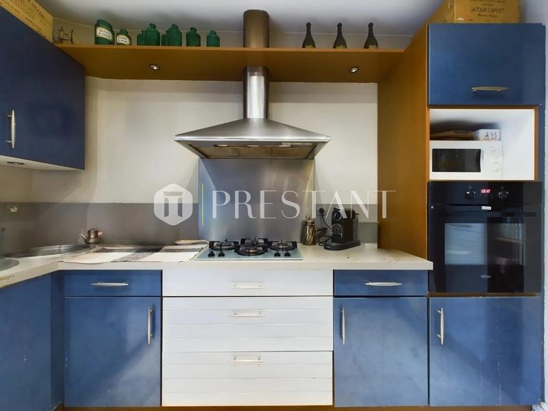 Maison - 207 m² - 7 pièces