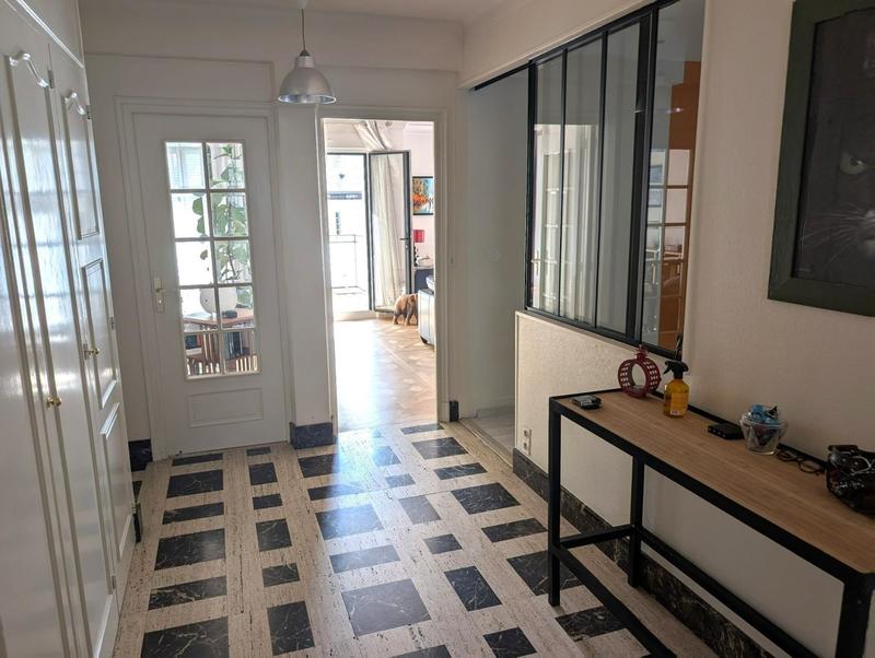 Maison - 340 m² - 10 pièces