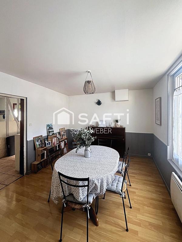 Maison - 147 m² - 6 pièces