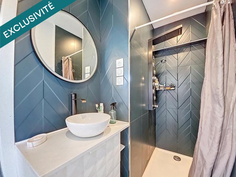 Maison - 178 m² - 8 pièces