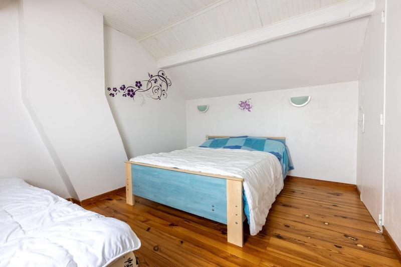 Maison - 90 m² - 5 pièces