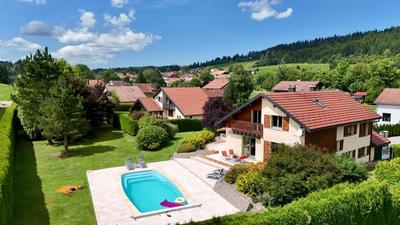 Maison - 154 m² - 6 pièces